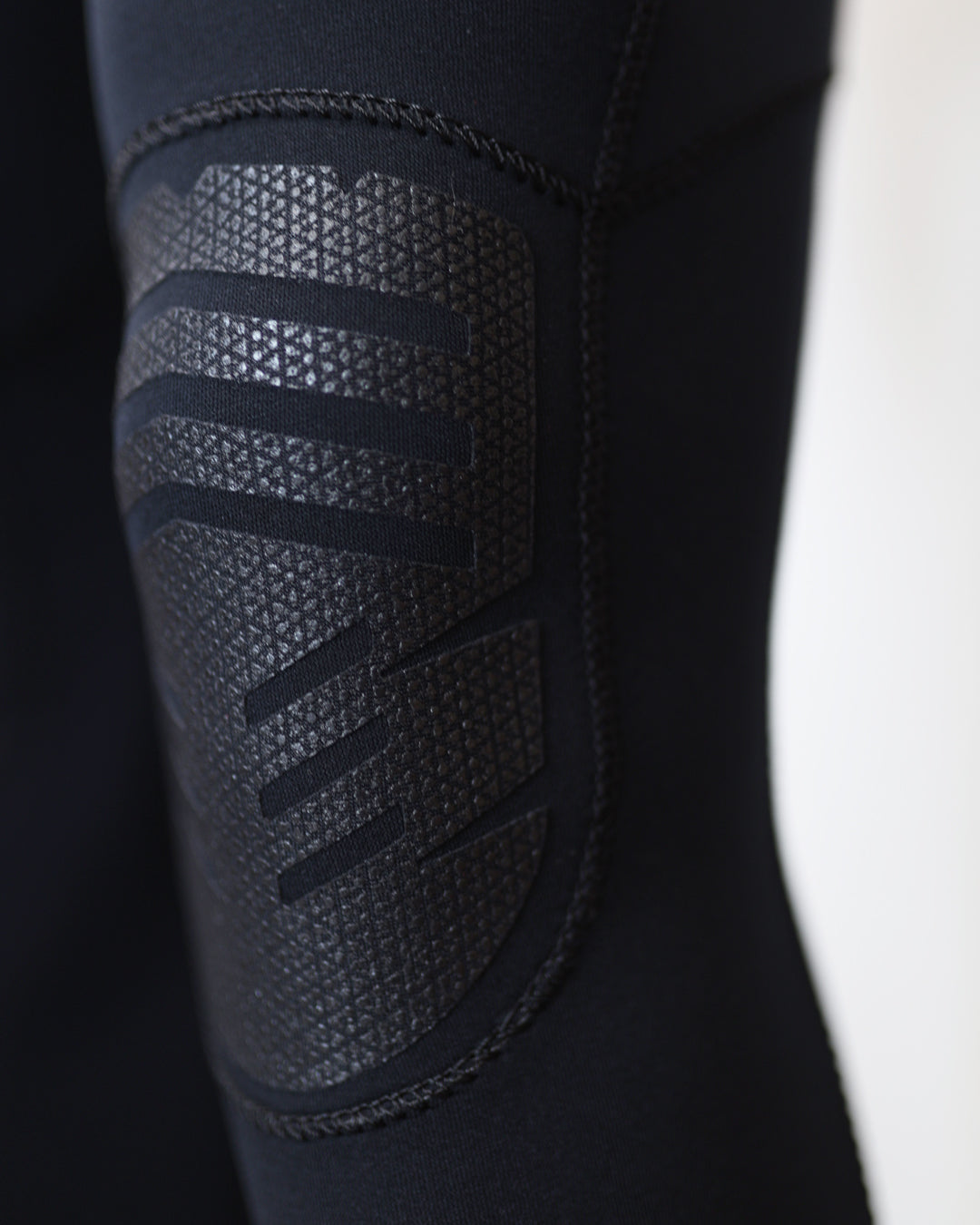 【アウトレット・現品限り】CARVY 3/2mm フルスーツ ジャージ＆バックジップモデル